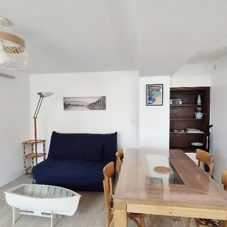 Дом отдыха Maison De Ville, Hyper Centre - 4 Pers. - Fr-1-879-25 Фура